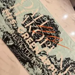 Item thumbnail for item fff02bf8-1308-4353-a607-1395178c29dd