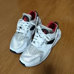 Item thumbnail for item 50f7a689-f459-4207-aac2-f61eeb4dc85e