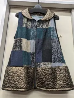 見切り品！秋物　hanahana オシャレかわいいデザイン　ベスト