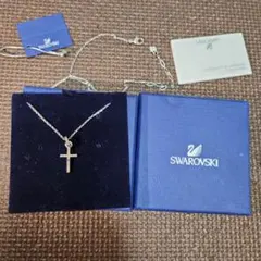 Swarovski クロス ペンダント ネックレス