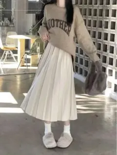 新品未使用　プリーツスカート ロング丈