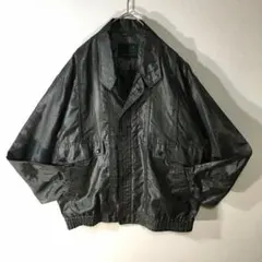 【個性派古着】長袖デザインブルゾン　変形襟　立ち襟　ファスナー式　光沢あり　M