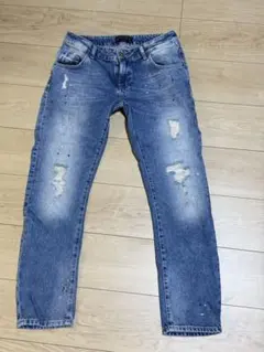 ZARA BASIC DENIM DEPT. ダメージ加工デニムパンツのサムネイル