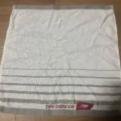New Balance タオルハンカチ ホワイト グレーのサムネイル