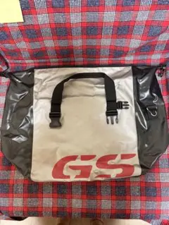 新品未使用TAMIYA RC タミヤのRCバックパック、プロポポーチの2点セット 新品未使用TAMIYA RC タミヤのRCバックパック、プロポポーチの2点