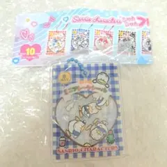 サンリオ　シャカシャカフレークシール風チャーム