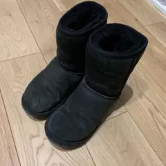 UGG アグ ムートンブーツ　23cm
