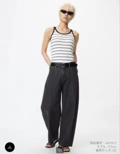 UNIQLO バギーカーブジーンズ 22 ダークグレー