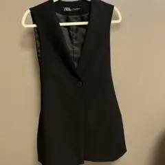 ZARA ブラック ノースリーブジャケット