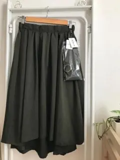 as knows as/アズノウアズ ロングスカート ベルト付き カーキ