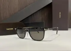 TOM FORD トムフォード サングラス TF672 52E 朝倉未来のサムネイル