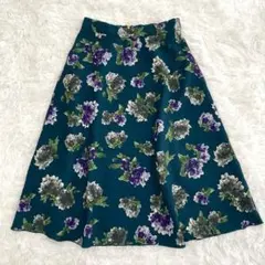 花柄ロングフレアスカート 総柄 裏地レース エレガント 上品 ひらひら