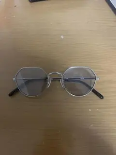 BEAMS NEW. maya サングラス シルバー　グレー