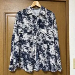 JEANASIS 長袖シャツ ブラウス マーブル柄のサムネイル