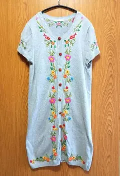 【BEAMSBOY ビームスボーイ】花柄刺繍 半袖ニットカーディガン グレーのサムネイル