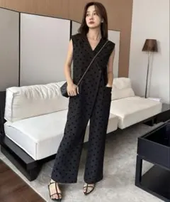 Xmas birthday bash 厚手ブラックドット　オールインワンF