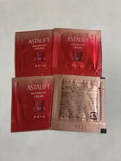 アスタリフト　アドバンスドクリーム　0.5g 4包