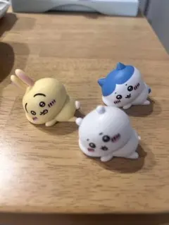 三点セットちいかわ　ハチワレ　うさぎ