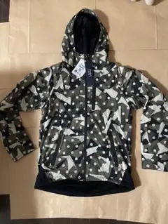 Item thumbnail for item 0ad5ea6f-183a-4099-a7f6-7c3b9d585062