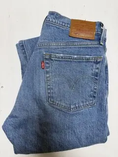 Levi's ライトブルー ストレートデニム