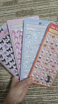 【国内正規品】サンリオ ボンドロミニ キティ・クロミ・シナモロール・マイメロ