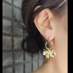 No.368 艶ゴールド メタルフラワー×ゴールドリングピアス イヤリング