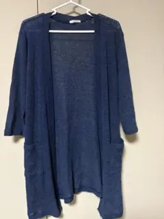 紺色カーディガン