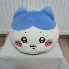 ハチワレ クッション