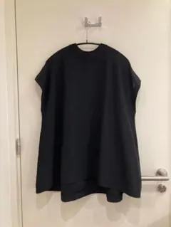 Curensology コットンリネン フリルカットワークブラウス ネイビー