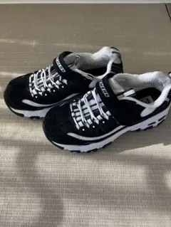 スケッチャーズ　スニーカー 19cm