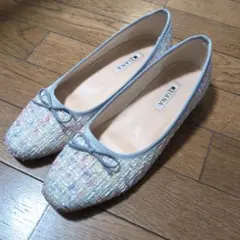 Diana リボン付きフラットシューズ スエード