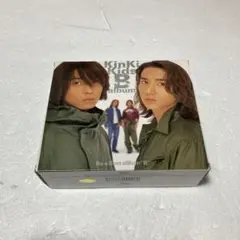 1. KinKi Kids ベストアルバム 'B' 限定版 ドールセット