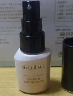 マキアージュ　ドラマティックエッセンスリキッドオークル10