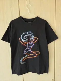 VinnyロゴTシャツ Vingo BADHOP - メルカリ