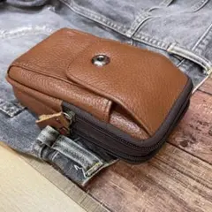 本革レザー　大容量ウエストバック　ベルトポーチ　携帯電話ポケット　iPhone