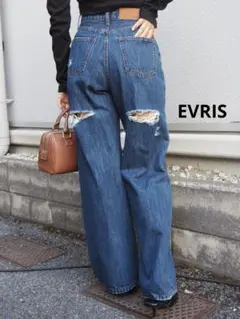 【EVRIS】エブリス BACKスラッシュワイドデニムパンツ Mのサムネイル