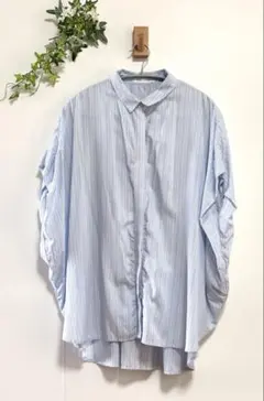 アメリカンホリック　水色ストライプオーバーサイズシャツ