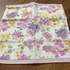 LAURA ASHLEY 花柄タオルハンカチ