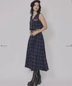 レディアゼル　クラシカルチェックベスト&フレアスカートセットアップ
