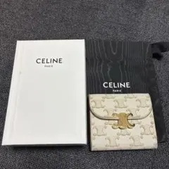 CELINE トリオンフ 三つ折り財布