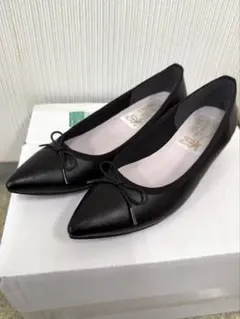 ラウナレア　ポインテッドトゥヒールバレエシューズ
