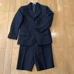 a.v.v フォーマルスーツ　120 男の子　卒園式　入学式　黒　ブラック