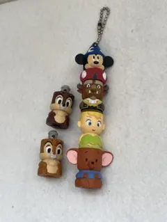 ディズニー　ミッキー　キャラクターキーホルダーセット
