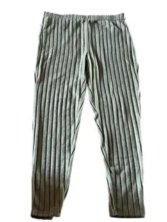 ルームウェア(パンツのみ)サイズXL カーキ色