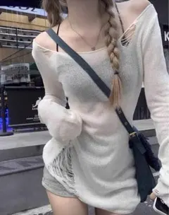 オフショルダー ダメージニット ホワイト