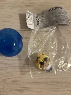 クレヨンしんちゃん　ギャル　ガチャガチャ　カプセルトイ