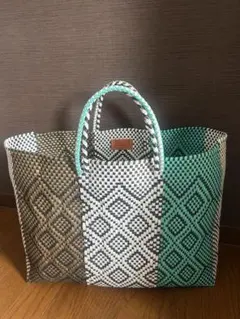 新品】メルカドカゴ バッグ ブルー ボンボンチャーム付 - メルカリ