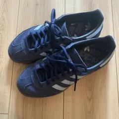 adidas ネイビー スエード スニーカー
