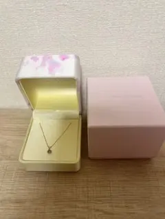 ヴァンドーム青山 K10 桜モチーフネックレス