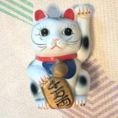 招き猫 陶器 置物 貯金箱　千万両　ねこ　陶器製　縁起物　オブジェ